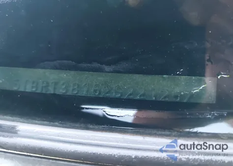 2002 Toyota Tundra Ltd V8 z USA, uszkodzony, nr VIN 5TBRT38162S221267